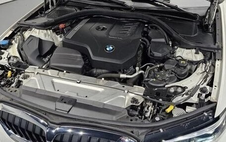 BMW 3 серия, 2022 год, 3 870 000 рублей, 12 фотография