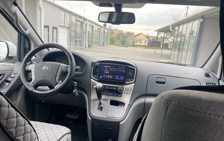 Hyundai H-1 II рестайлинг, 2021 год, 4 500 000 рублей, 8 фотография
