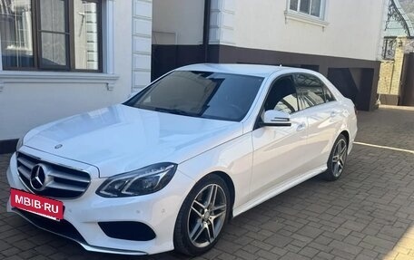 Mercedes-Benz E-Класс, 2015 год, 2 500 000 рублей, 8 фотография