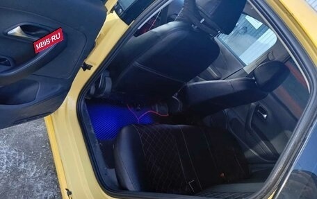 Volkswagen Polo VI (EU Market), 2017 год, 550 000 рублей, 10 фотография