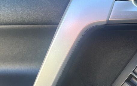 Toyota Land Cruiser Prado 150 рестайлинг 2, 2020 год, 6 800 000 рублей, 21 фотография