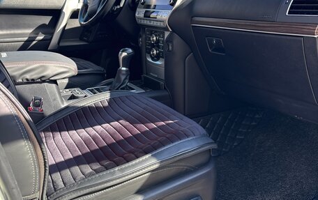 Toyota Land Cruiser Prado 150 рестайлинг 2, 2020 год, 6 800 000 рублей, 28 фотография