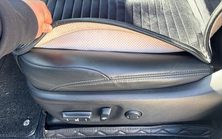 Toyota Land Cruiser Prado 150 рестайлинг 2, 2020 год, 6 800 000 рублей, 22 фотография