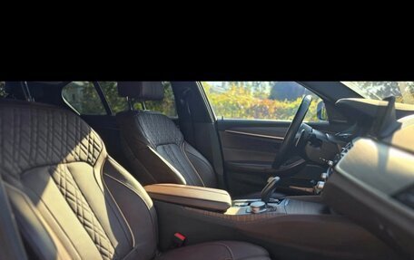 BMW 5 серия, 2019 год, 4 800 000 рублей, 10 фотография