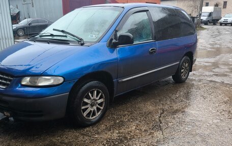 Plymouth Voyager III, 1999 год, 450 000 рублей, 5 фотография