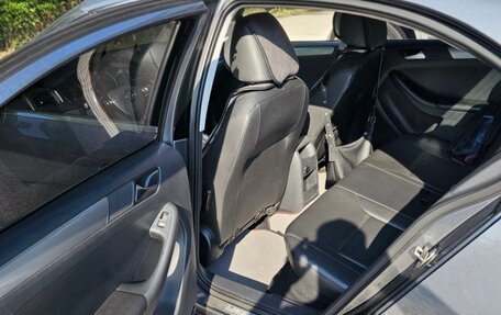 Volkswagen Jetta VI, 2015 год, 1 550 000 рублей, 7 фотография