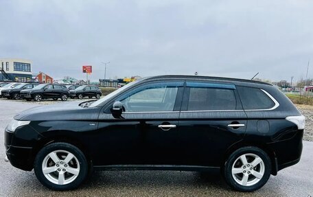 Mitsubishi Outlander III рестайлинг 3, 2013 год, 1 520 000 рублей, 3 фотография