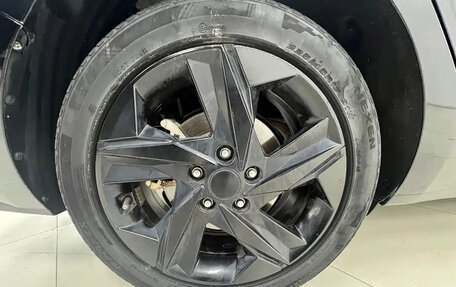 Hyundai Elantra, 2022 год, 1 417 000 рублей, 9 фотография