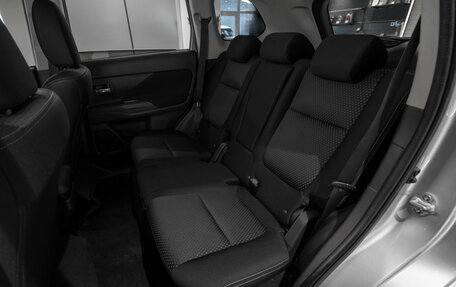 Mitsubishi Outlander III рестайлинг 3, 2017 год, 2 190 000 рублей, 12 фотография