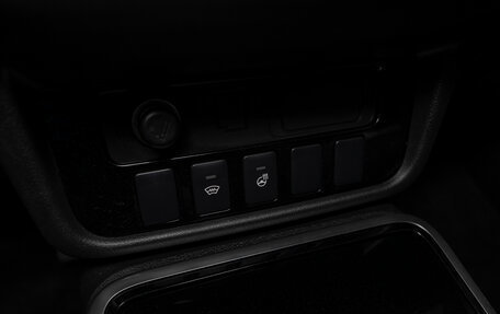 Mitsubishi Outlander III рестайлинг 3, 2017 год, 2 190 000 рублей, 15 фотография