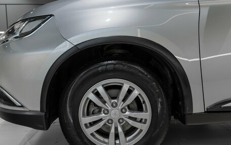 Mitsubishi Outlander III рестайлинг 3, 2017 год, 2 190 000 рублей, 21 фотография