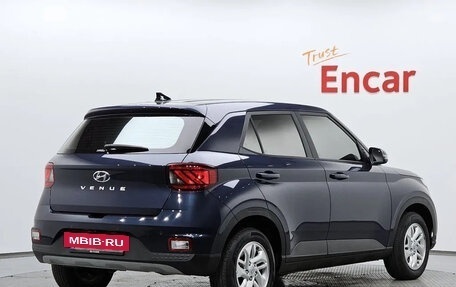 Hyundai Venue I, 2022 год, 1 587 000 рублей, 2 фотография