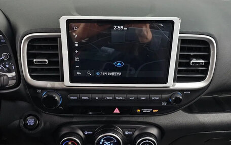 Hyundai Venue I, 2022 год, 1 587 000 рублей, 14 фотография