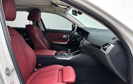 BMW 3 серия, 2021 год, 2 900 000 рублей, 21 фотография