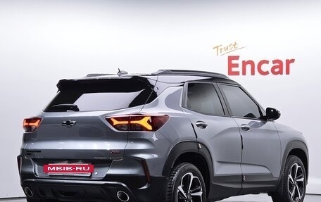 Chevrolet TrailBlazer, 2023 год, 1 420 000 рублей, 2 фотография
