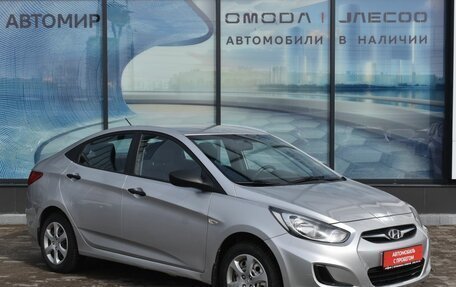 Hyundai Solaris II рестайлинг, 2011 год, 670 000 рублей, 3 фотография