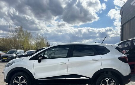 Renault Kaptur I рестайлинг, 2020 год, 1 600 000 рублей, 4 фотография