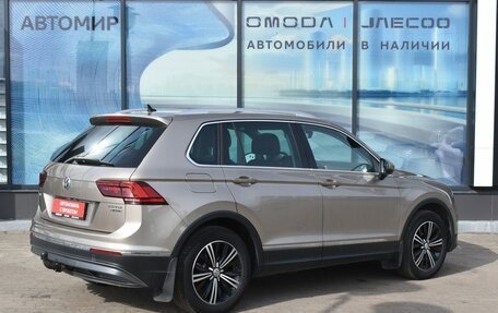 Volkswagen Tiguan II, 2017 год, 2 980 000 рублей, 5 фотография