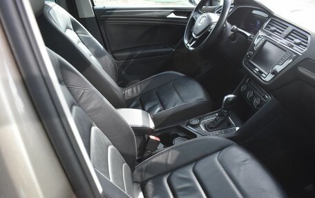 Volkswagen Tiguan II, 2017 год, 2 980 000 рублей, 10 фотография