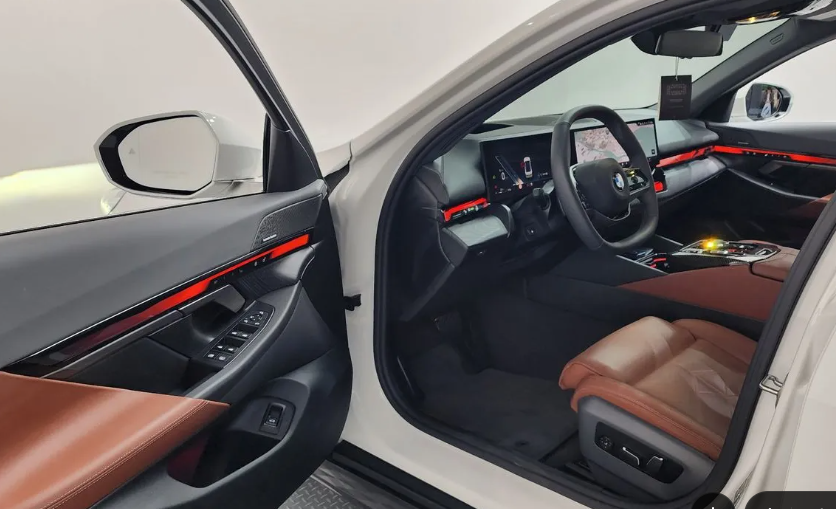 BMW 5 серия G30, 2023 год, 6 950 000 рублей, 8 фотография