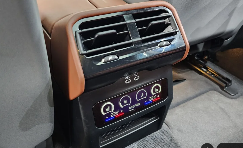 BMW 5 серия G30, 2023 год, 6 950 000 рублей, 15 фотография