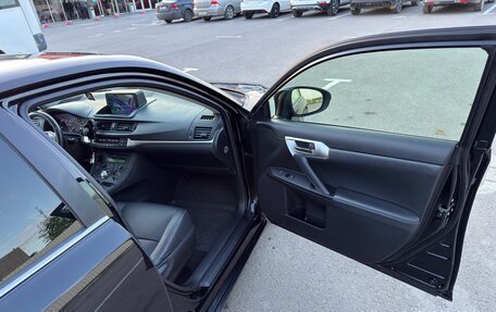 Lexus CT I рестайлинг, 2011 год, 1 600 000 рублей, 24 фотография