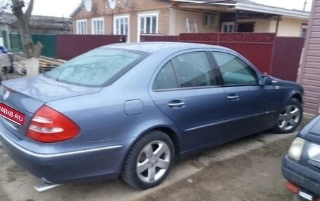Mercedes-Benz E-Класс, 2003 год, 650 000 рублей, 5 фотография