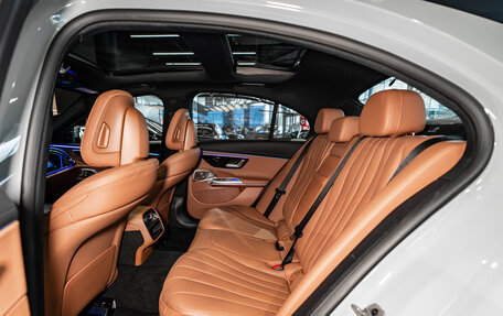 Mercedes-Benz E-Класс, 2025 год, 10 050 000 рублей, 22 фотография