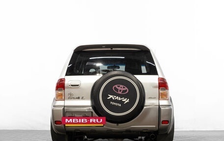 Toyota RAV4, 2001 год, 699 000 рублей, 6 фотография