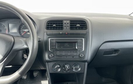 Volkswagen Polo VI (EU Market), 2019 год, 498 000 рублей, 17 фотография