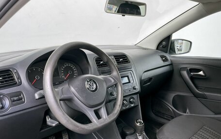 Volkswagen Polo VI (EU Market), 2019 год, 498 000 рублей, 11 фотография