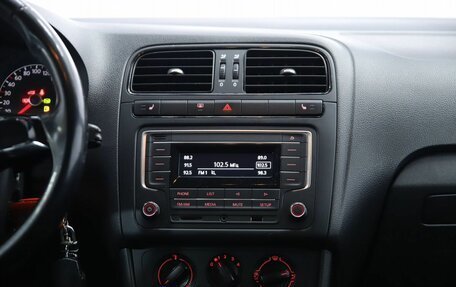 Volkswagen Polo VI (EU Market), 2017 год, 1 070 000 рублей, 13 фотография