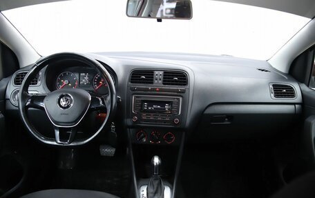 Volkswagen Polo VI (EU Market), 2017 год, 1 070 000 рублей, 15 фотография