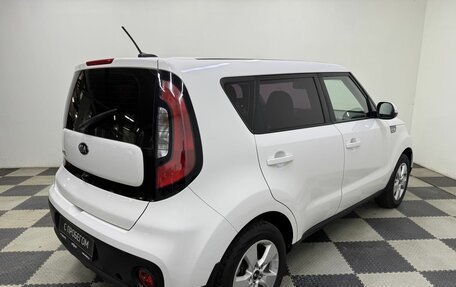 KIA Soul II рестайлинг, 2018 год, 1 620 000 рублей, 5 фотография