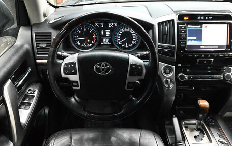 Toyota Land Cruiser 200, 2012 год, 3 540 000 рублей, 14 фотография