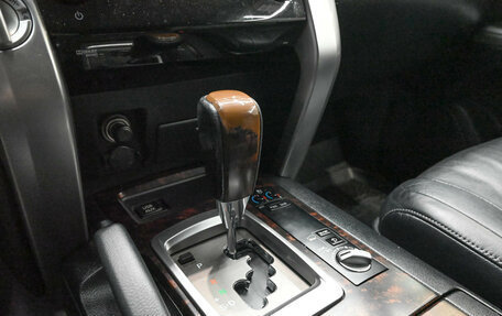 Toyota Land Cruiser 200, 2012 год, 3 540 000 рублей, 19 фотография