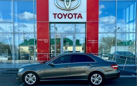 Mercedes-Benz E-Класс, 2010 год, 1 290 000 рублей, 4 фотография