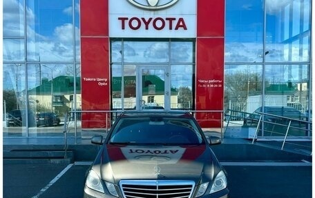 Mercedes-Benz E-Класс, 2010 год, 1 290 000 рублей, 2 фотография