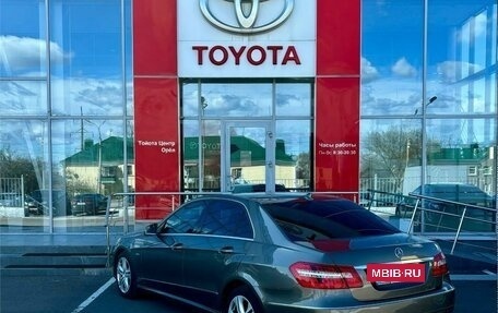 Mercedes-Benz E-Класс, 2010 год, 1 290 000 рублей, 7 фотография