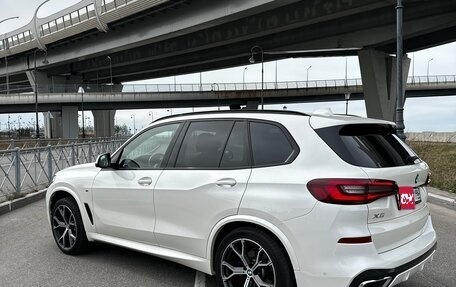 BMW X5, 2021 год, 8 000 000 рублей, 1 фотография