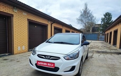 Hyundai Solaris II рестайлинг, 2012 год, 638 000 рублей, 1 фотография