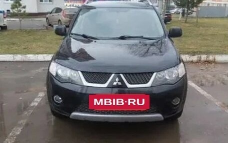 Mitsubishi Outlander III рестайлинг 3, 2008 год, 920 000 рублей, 3 фотография