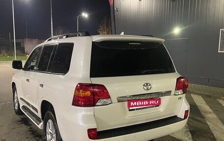 Toyota Land Cruiser 200, 2015 год, 5 000 000 рублей, 3 фотография