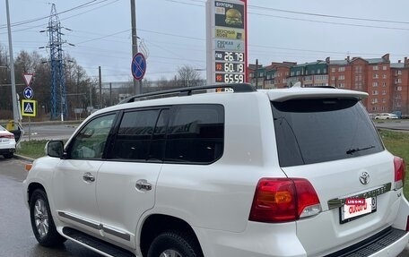 Toyota Land Cruiser 200, 2015 год, 5 000 000 рублей, 4 фотография