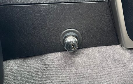 Toyota Land Cruiser 200, 2015 год, 5 000 000 рублей, 14 фотография