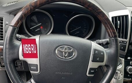 Toyota Land Cruiser 200, 2015 год, 5 000 000 рублей, 9 фотография