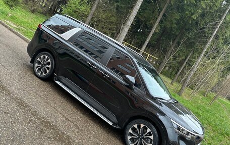 KIA Carnival, 2022 год, 4 750 000 рублей, 2 фотография