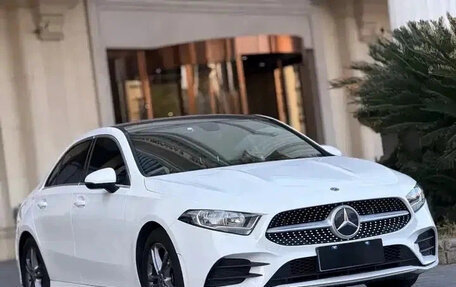 Mercedes-Benz A-Класс, 2022 год, 2 213 126 рублей, 2 фотография