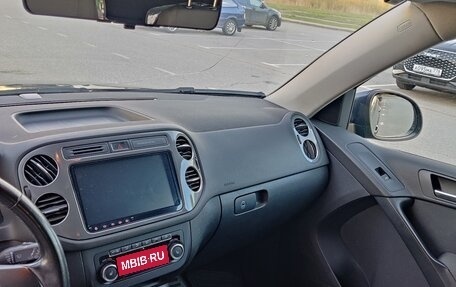 Volkswagen Tiguan I, 2011 год, 750 000 рублей, 11 фотография