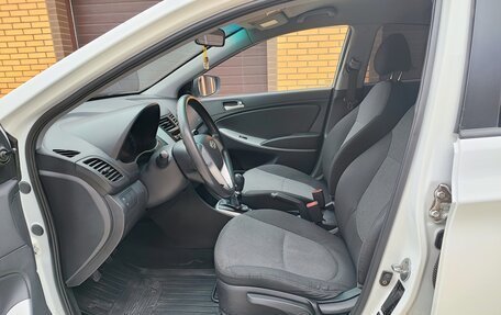 Hyundai Solaris II рестайлинг, 2012 год, 638 000 рублей, 13 фотография